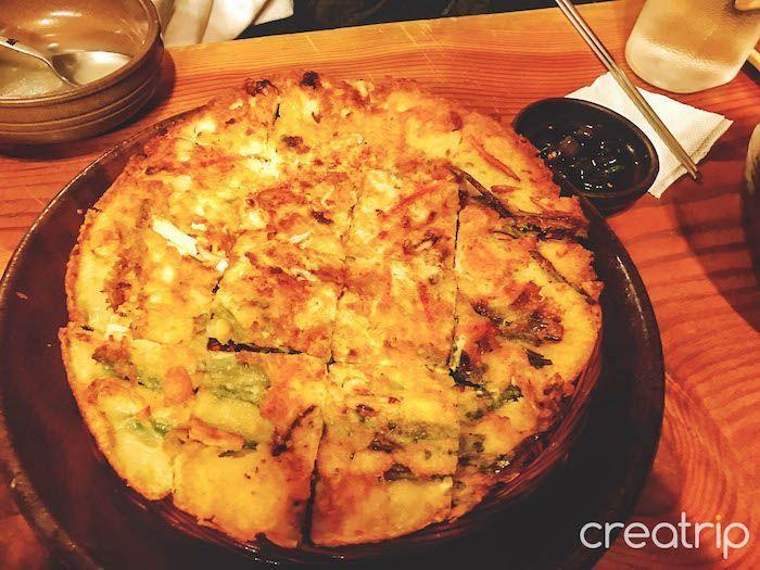 korea, seoul, travel, bus, 143, hyehwa, insadong, changgyeonggung palace, gwangjang market, n seoul tower, namsan, myeongdong, express bus terminal, haebangchon, gyeongridan-gil, sinsa garosu-gil, line friends, hangang park