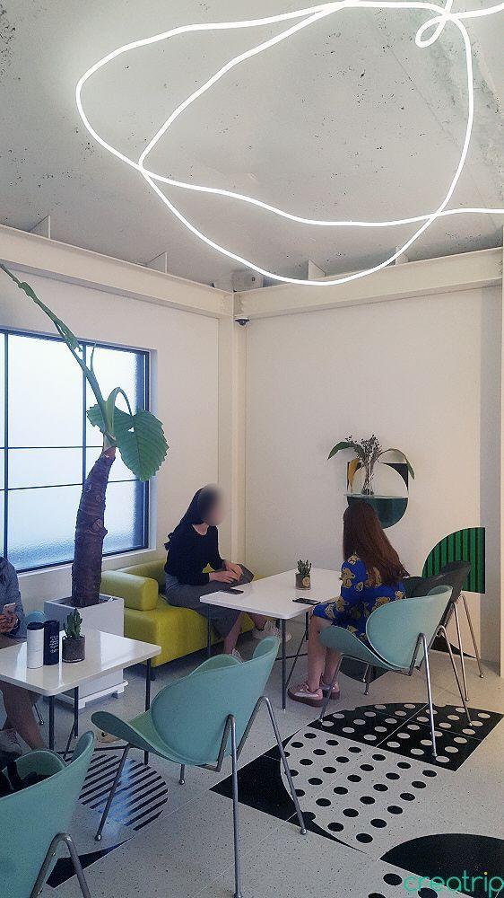 89 Mansion | Sinsadong Luxurious cafe owned by actor Lee Jong-Seok