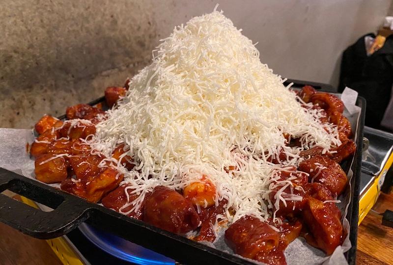 弘大美食 弘大餐廳 弘大必吃 首爾美食推薦 韓國美食 韓國旅遊 首爾自由行 首爾餐廳推薦 弘大美食推薦 弘大美食總整理2025