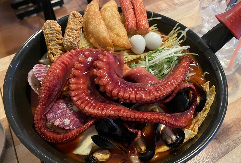 弘大美食 弘大餐廳 弘大必吃 首爾美食推薦 韓國美食 韓國旅遊 首爾自由行 首爾餐廳推薦 弘大美食推薦 弘大美食總整理2025