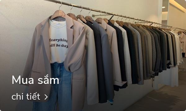 Cửa hàng địa phương tại Yeonnamdong, Seoul với các sản phẩm nội địa và thiết kế độc đáo.