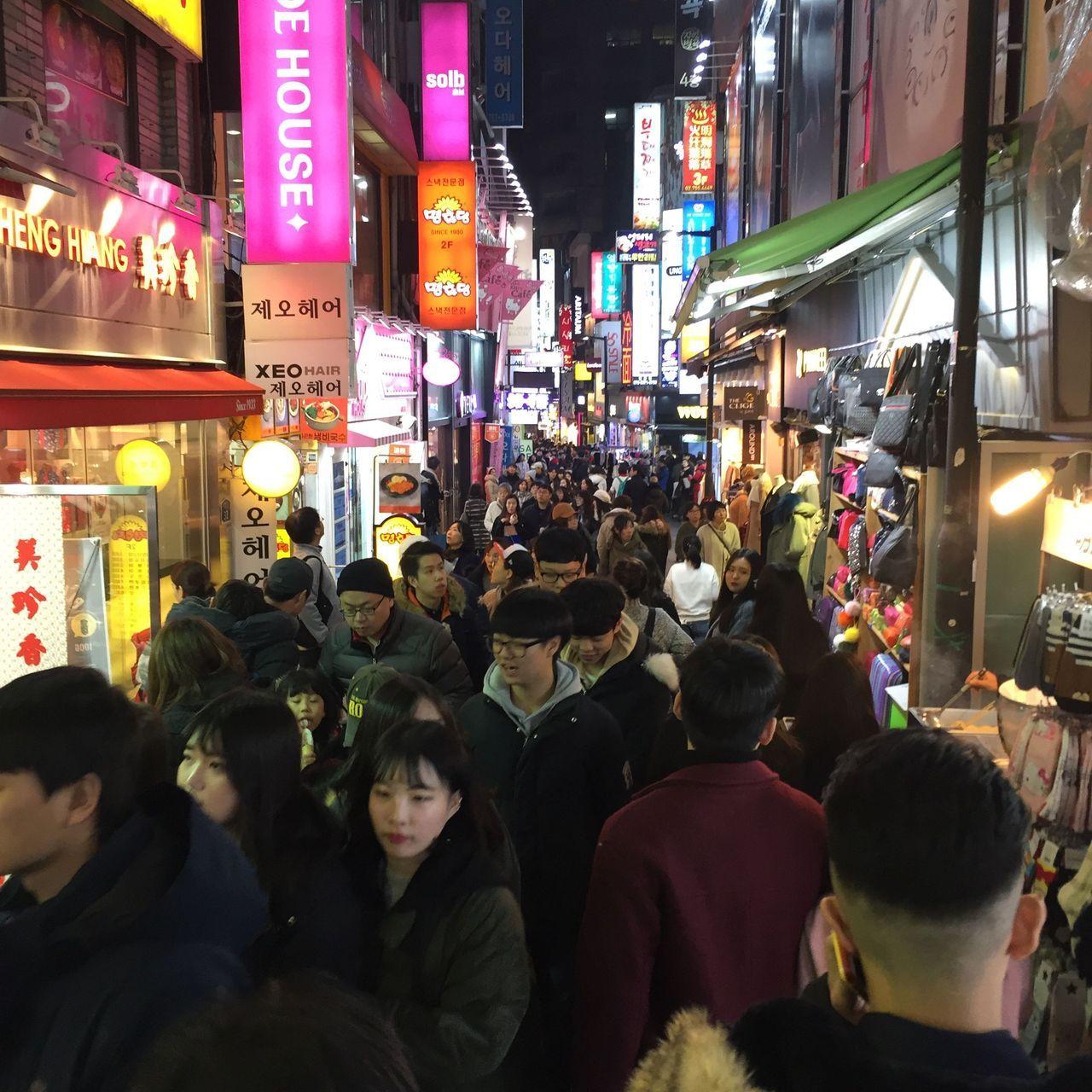 สถานที่ที่ควรเดินทางไปตามรถไฟใต้ดินสาย 4 (สายสีน้ำเงิน)~ เส้นทางการช็อปปิ้งยอดนิยมของคนเกาหลี!