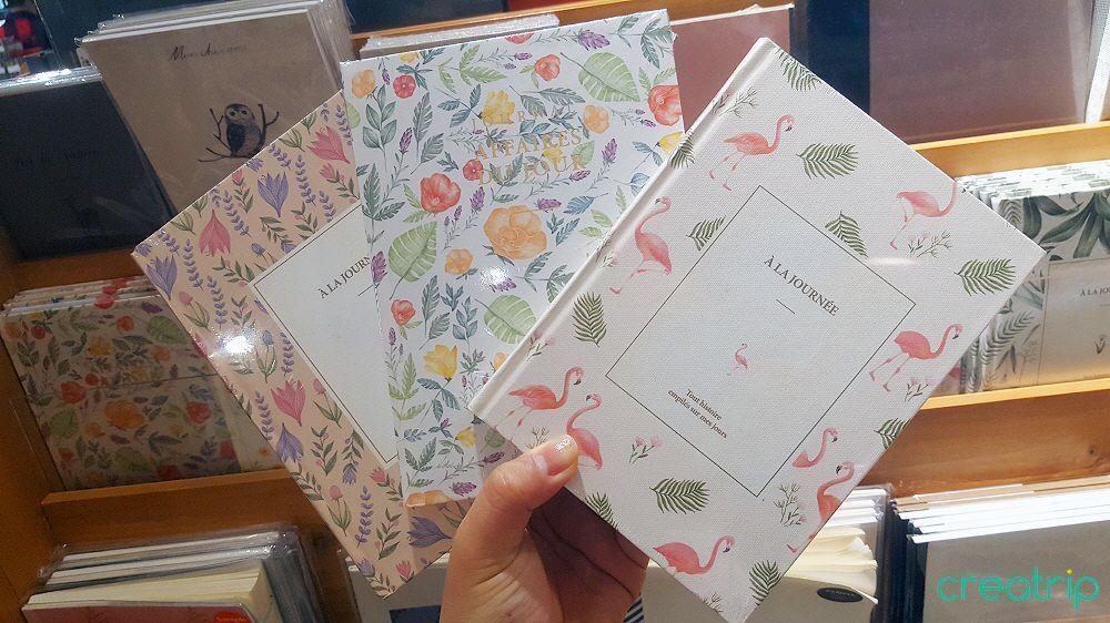 【Shopping in Korea】Enjoy Shopping and Food at Youngpoong Books & Kyobo Books at Gwanghwamun and Jongkak!