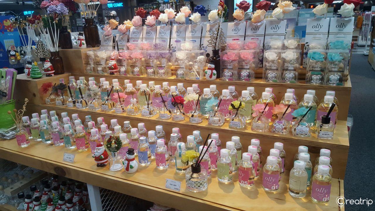 【Shopping in Korea】Enjoy Shopping and Food at Youngpoong Books & Kyobo Books at Gwanghwamun and Jongkak!