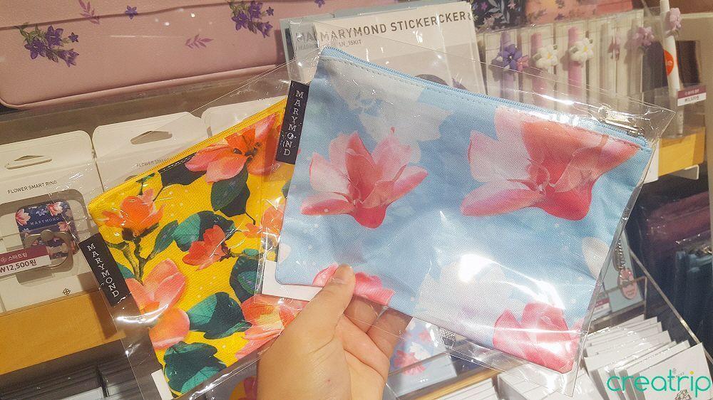 【Shopping in Korea】Enjoy Shopping and Food at Youngpoong Books & Kyobo Books at Gwanghwamun and Jongkak!