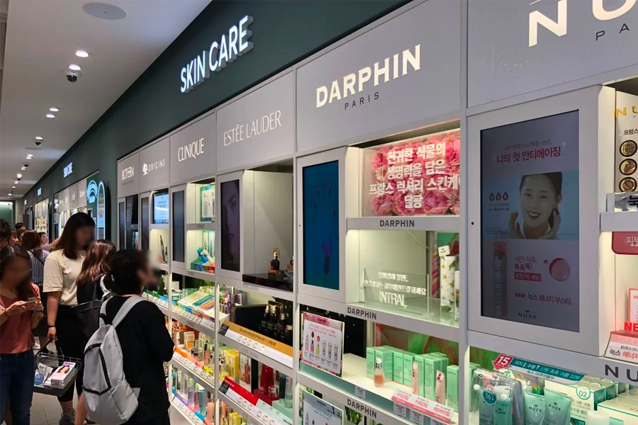 明洞 Olive Young旗艦店