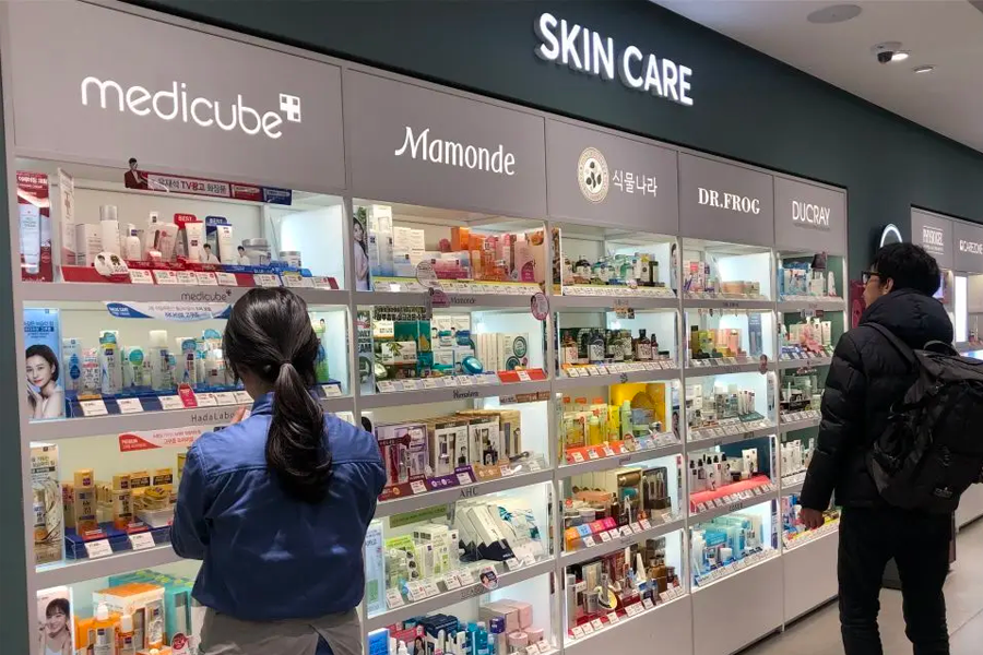 明洞 Olive Young旗艦店