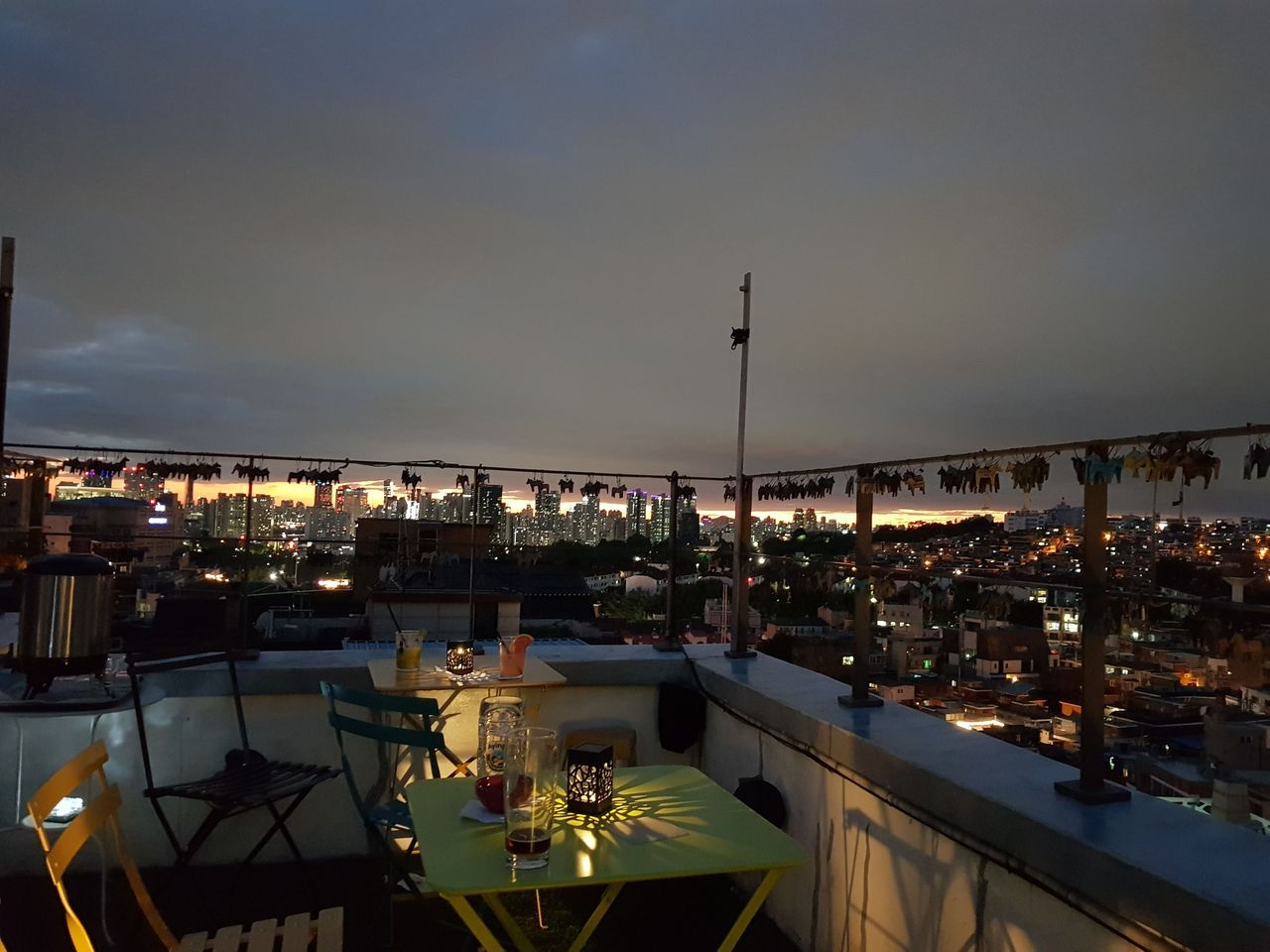 ソウル カフェ キョンリダンギル イテウォン ソウルイテウォン ソウルカフェ イテウォンカフェ 韓国ソウル ハンナム洞