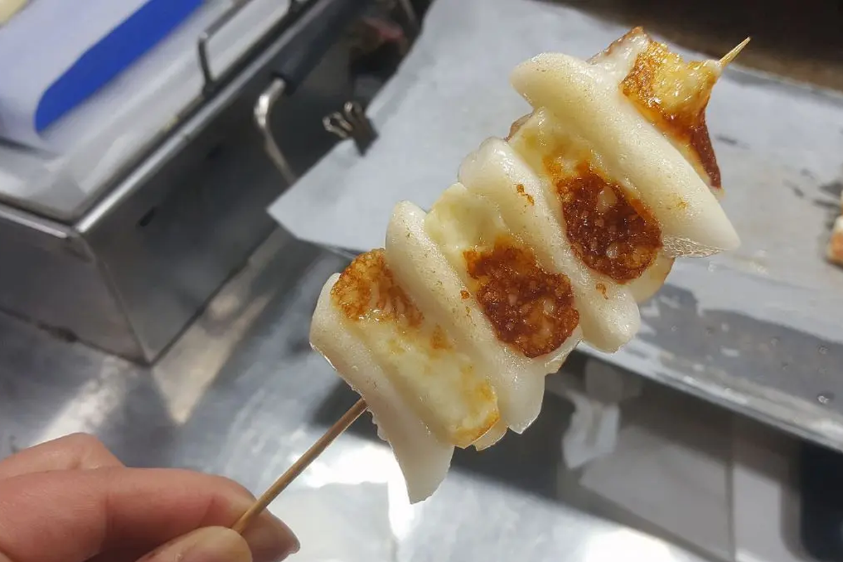 首爾明洞街頭小吃 首爾明洞小吃攤