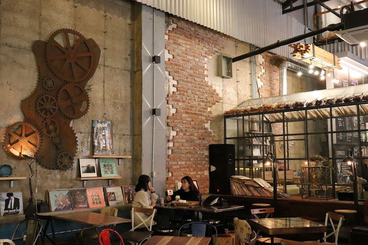 [Busan Cafes] Eight great cafe recommendations around Haeundae, Seomyeon, and Nampodong!
