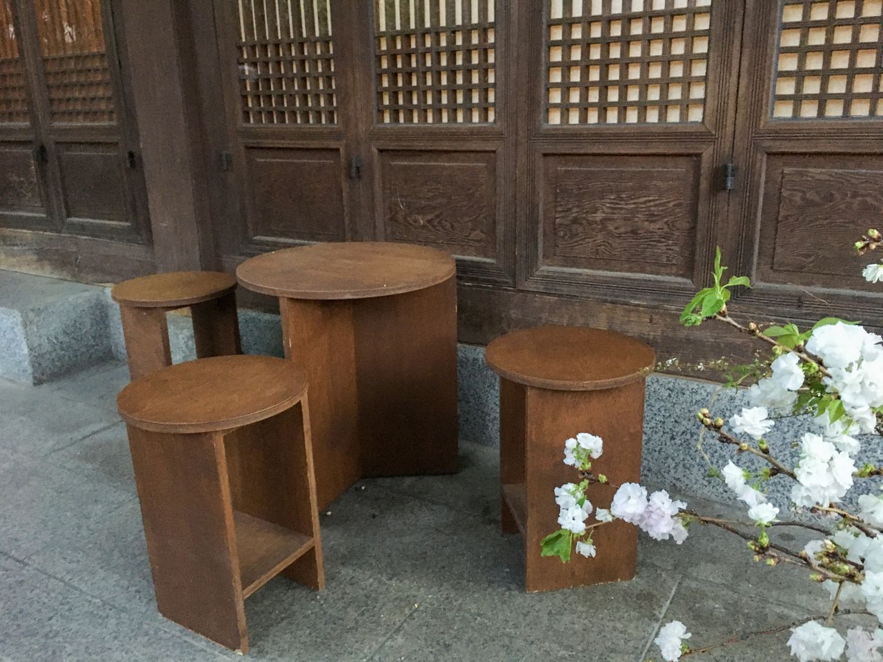 Almost Home Art Sonje Branch | Gyeongbokgung, A tranquil hanok cafe with traditional desserts, 2025 Updated List of Cafes around the Palace, Cafe recommendations, gyeongbokgung palace