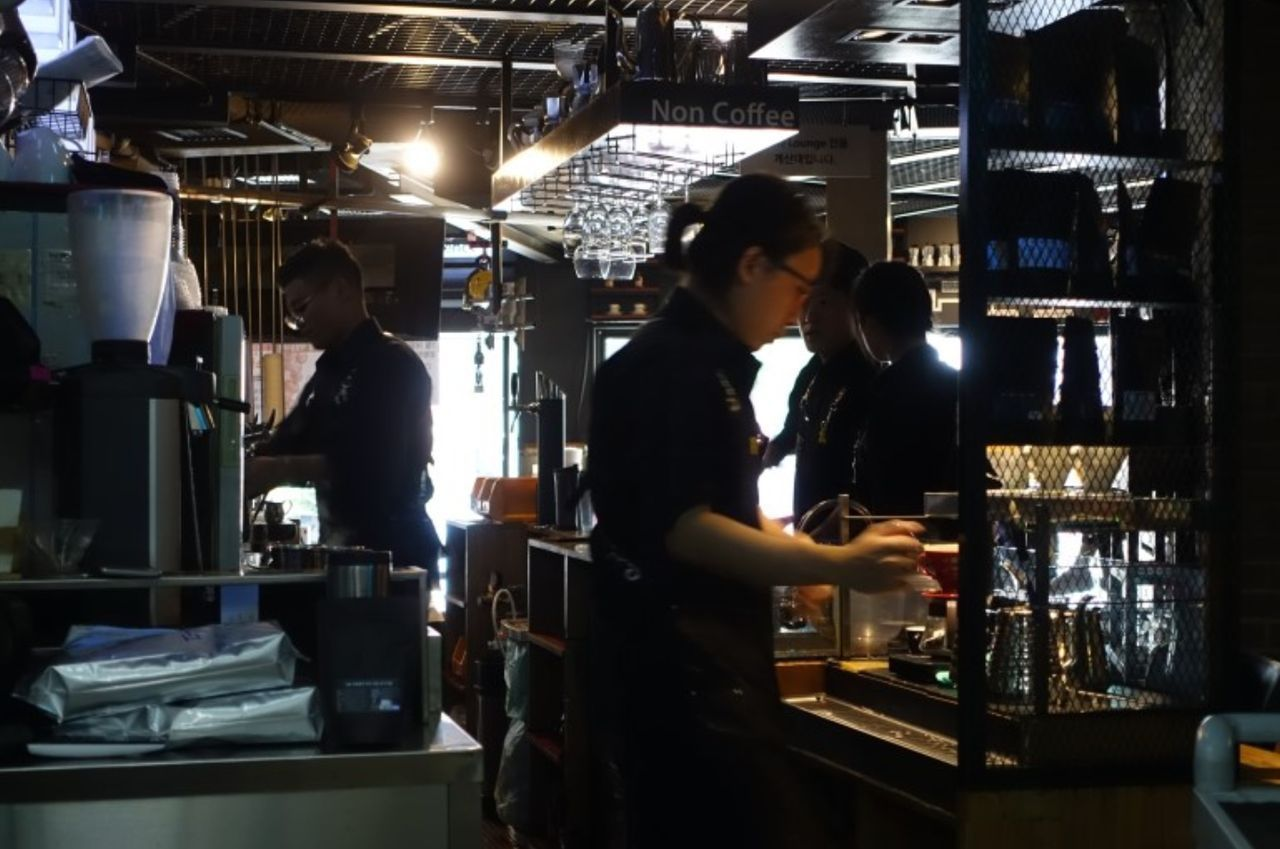 2025 Beautiful Cafes in Gyeongbok Palace, Seoul