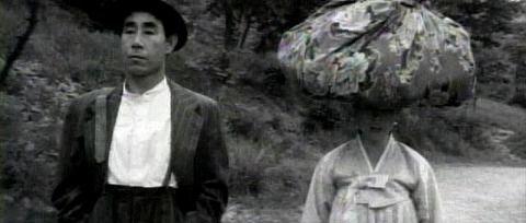 ผลสำรวจเผยผู้ชายเกาหลีซื้อบริการทางเพศมากกว่าหกครั้ง เรื่องราวน่าเศร้าที่นักแสดงสาวถึงกับฆ่าตัวตาย คนชราขายบริการและกฎที่ต้องจำยอม 