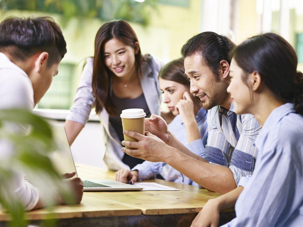 ผลสำรวจเผยผู้ชายเกาหลีซื้อบริการทางเพศมากกว่าหกครั้ง เรื่องราวน่าเศร้าที่นักแสดงสาวถึงกับฆ่าตัวตาย คนชราขายบริการและกฎที่ต้องจำยอม 