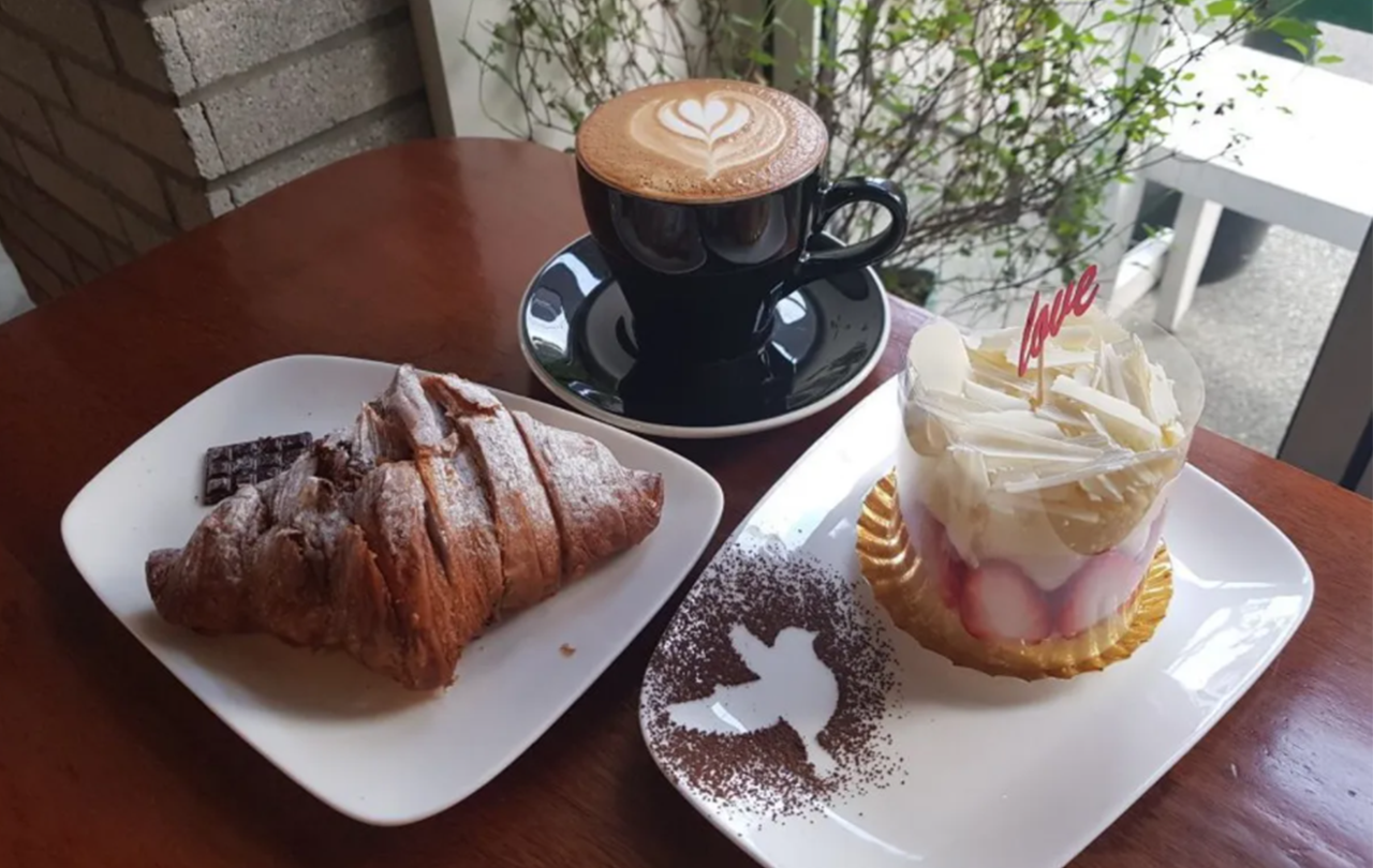 韓国、韓国旅行、ソウル、ソウル旅行、弘大、ホンデ、韓国カフェ