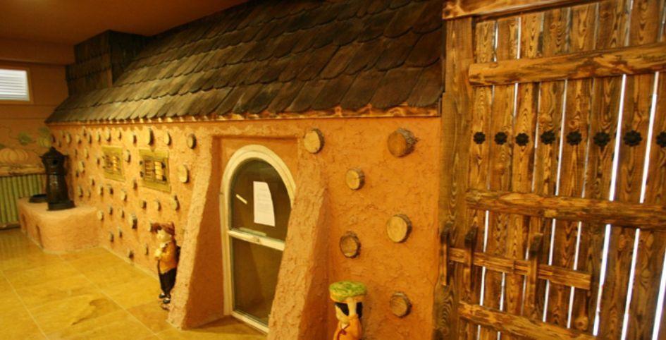 ห้องซาวน่าสำหรับผู้ชายเท่านั้นภายใน Yongsan Dragon Hill Spa ที่ยงซาน โซล