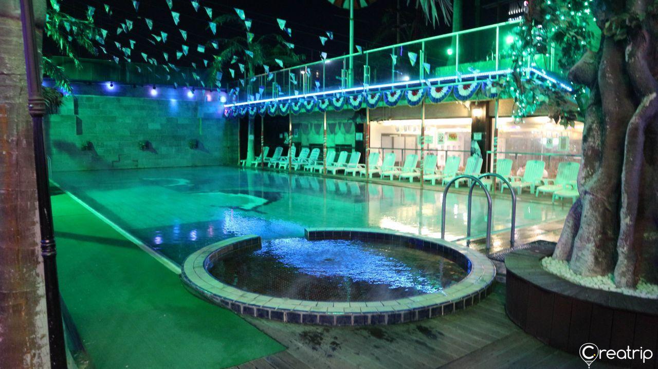 อุปกรณ์ยิงปืนในโซนบันเทิงภายใน Yongsan Dragon Hill Spa ที่ยงซาน โซล