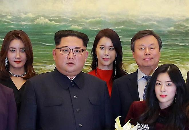 Red Velvet poses with people during performance in Pyongyang, North Korea