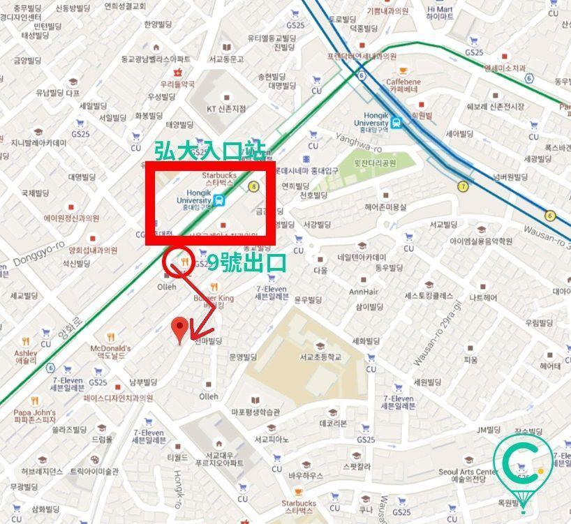 这是一张韩文的指示牌的地图,标记了弘大入口与新村站出入口的位置