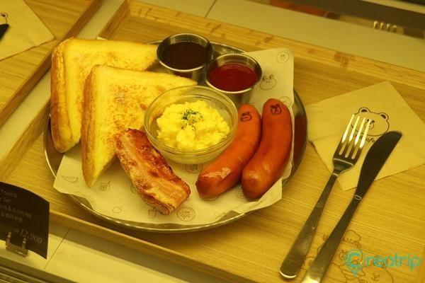 Itaewon LINE FRIENDS STORE