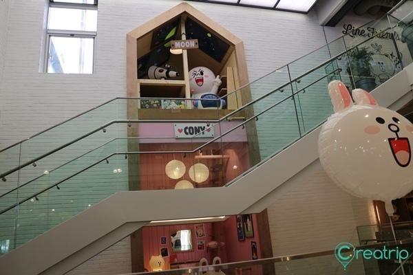 Itaewon LINE FRIENDS STORE