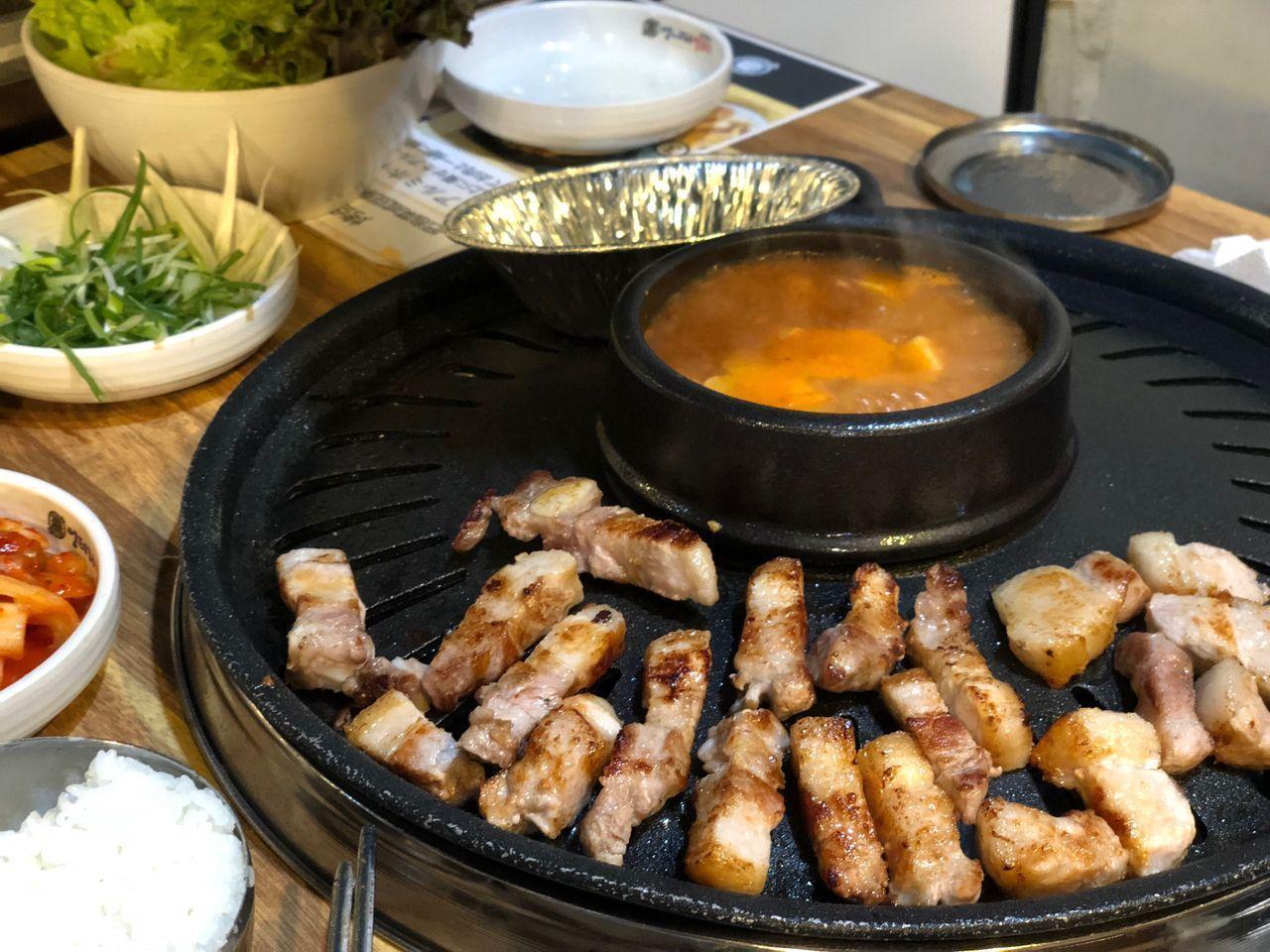 Creatrip: Food Guide | MYEONGDONG