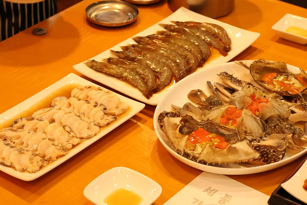 韓國旅行 韓國美食 首爾旅行 首爾美食 明洞美食 世宗醬油蟹 價錢 優惠