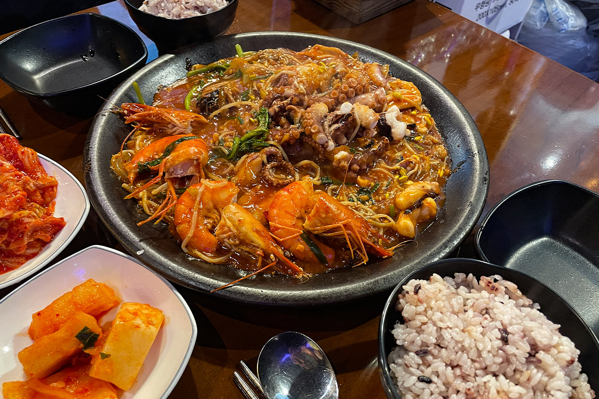 明洞美食 明洞餐廳 明洞必吃 明洞小吃 首爾美食 首爾餐廳 韓國美食 韓國旅遊 韓國自由行 首爾旅遊