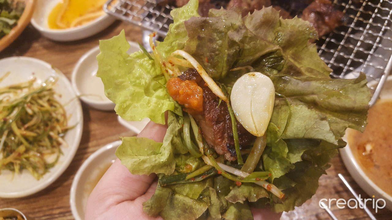 韓国人はみんな知ってる美味しいお肉の食べ方！、韓国焼肉、韓国BBQ、韓国牛肉、ハヌ、韓牛、ホンデ美味しいお店、ホンデ、ホンデ人気のお店、ホンデ観光、ホンデ旅行、話題のお店、焼肉、サムギョプサル、