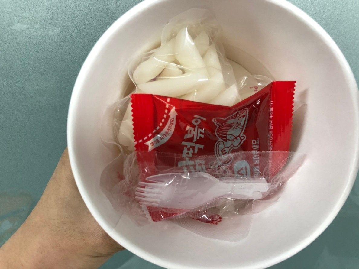 【韓國必買】嚟韓國便利店必買嘅商品清單！你試過邊啲呢？2025便利店新品秘笈