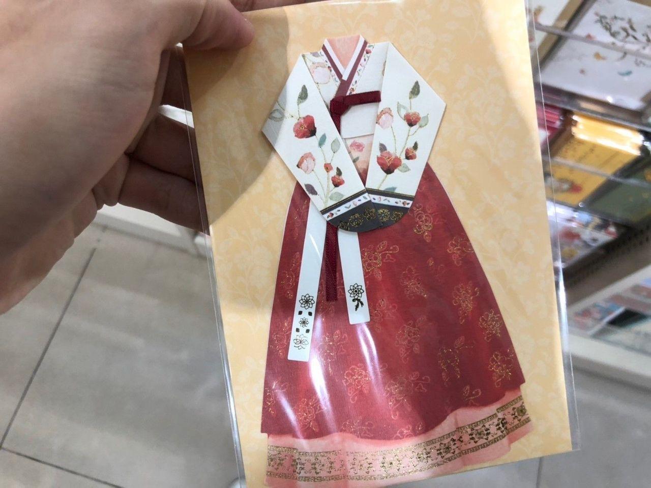 TOP 9 Mustbuy Korean Souvenirs!