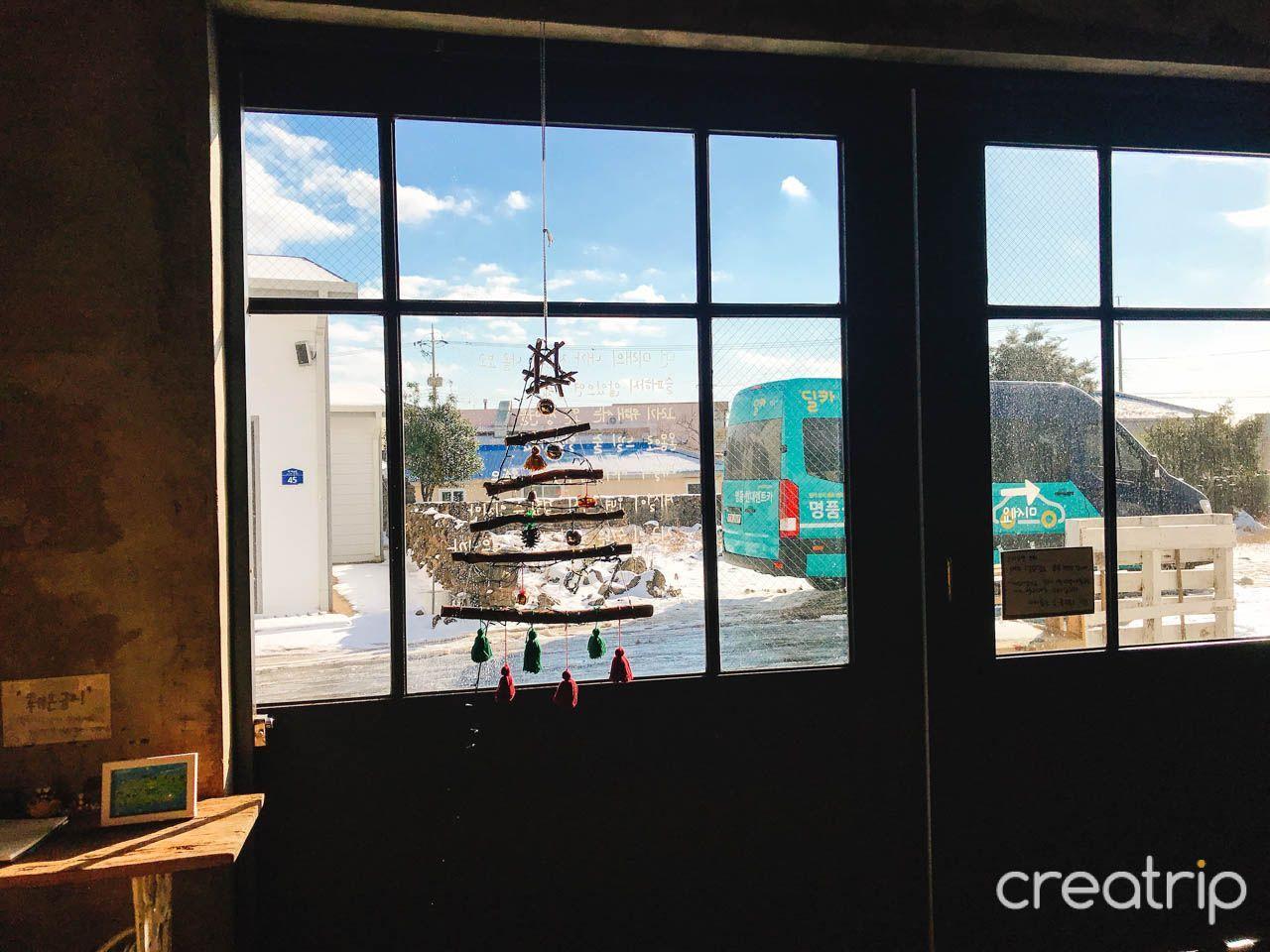 2025 Jeju Island Top 10 Cafe Recommendations