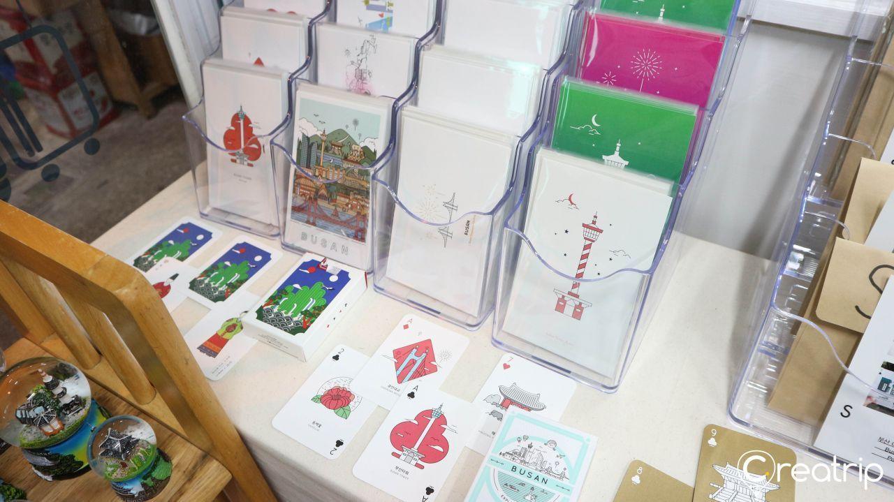 【釜山必買】9間釜山旅行必買嘅紀念品店！創意、有特色嘅釜山手信推薦整理