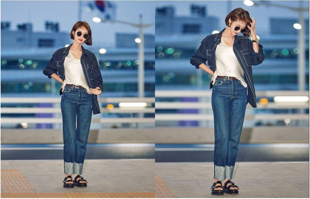 白色T恤搭配牛仔外套和一字裤的韩国女性时尚风格，展现休闲简约的穿搭。