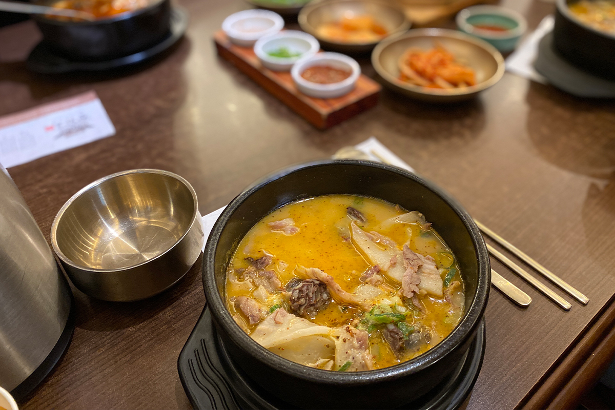 韓国、韓国旅行、韓国観光、ソウル、ソウル旅行、韓国グルメ、ソウルグルメ、乙支路、ウルチロ、ヒップチロ、韓国料理、現地人、マッチブ、ポチャ、老舗