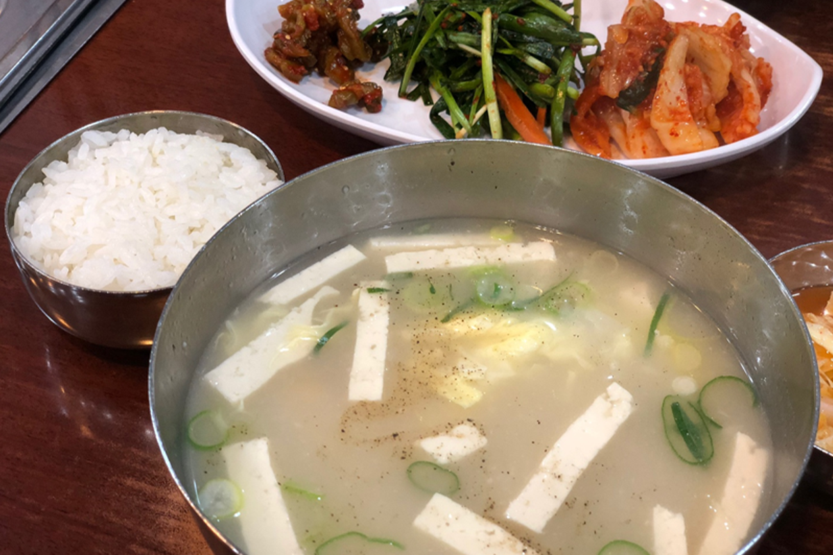 韓国、韓国旅行、韓国観光、ソウル、ソウル旅行、韓国グルメ、ソウルグルメ、乙支路、ウルチロ、ヒップチロ、韓国料理、現地人、マッチブ、ポチャ、老舗