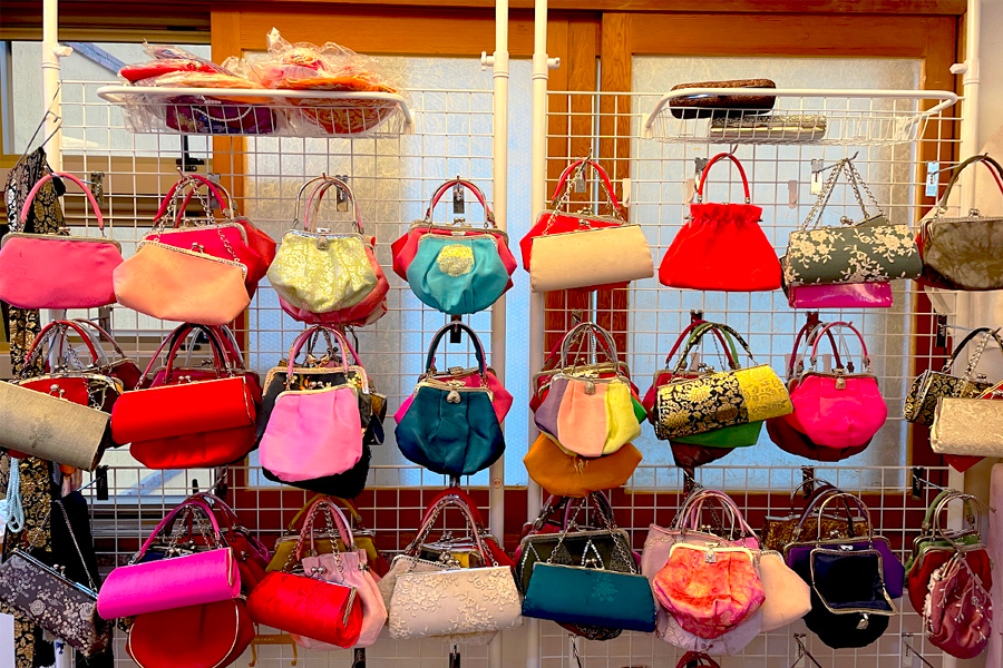 Assortment of colorful and elegant handbags typical for pairing with hanboks.