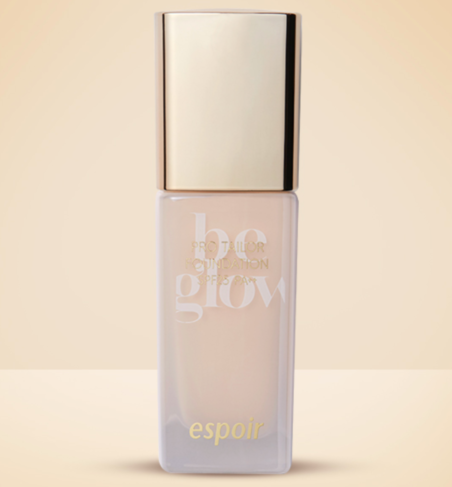 Флакон тональной основы eSpoir Pro Tailor Foundation Be Glow со светящимся финишем, победитель награды Allure Korea's 2018 Best of Beauty.