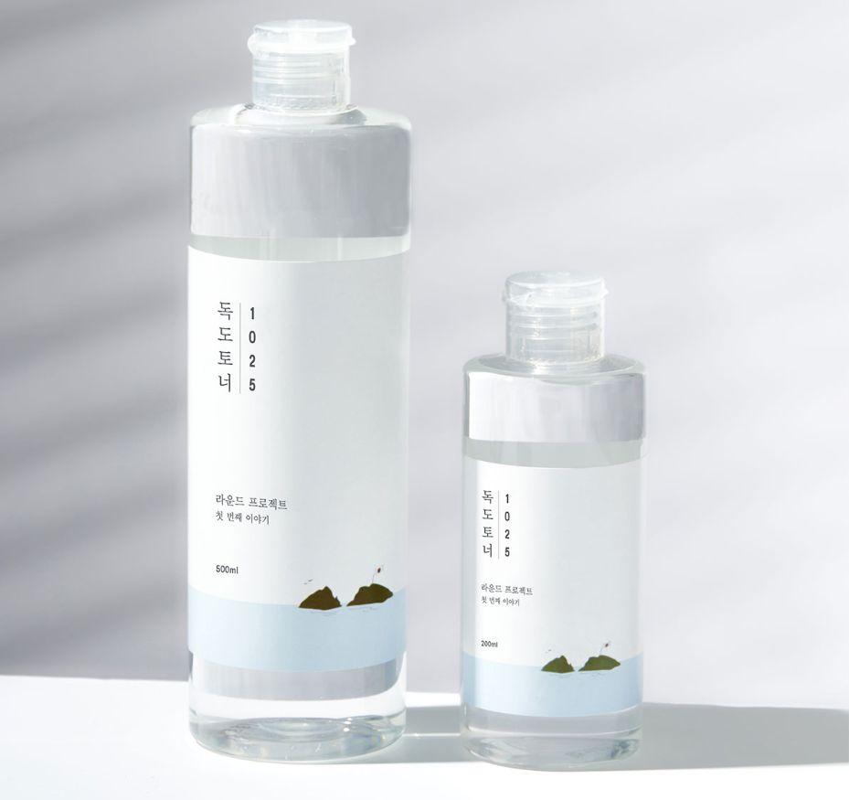 韩国Round Lab 1025 小偷化妆水，适合夏天使用，不含刺激性成分，帮助去角质和提升肌肤清凉感。