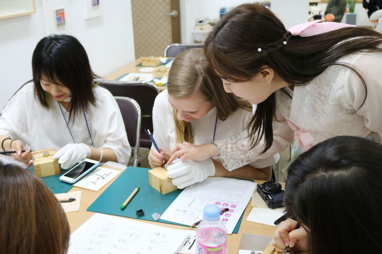 韓国旅行、ソウル旅行、韓国体験、韓国ハンコ、ハンコ作り体験、仁寺洞、インサドン、印鑑作り、オラヨン篆刻体験館