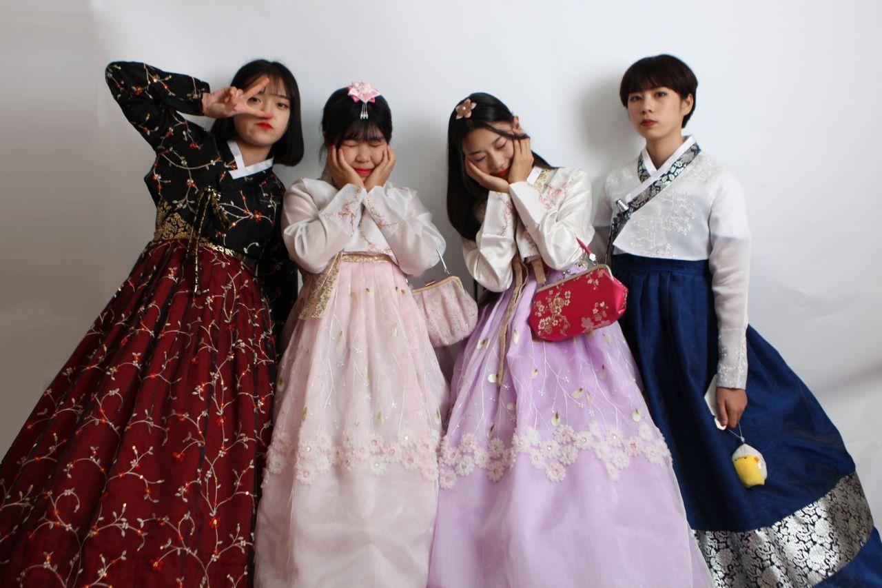 Rent Hanbok in Busan, Daegu, and Jeonju!