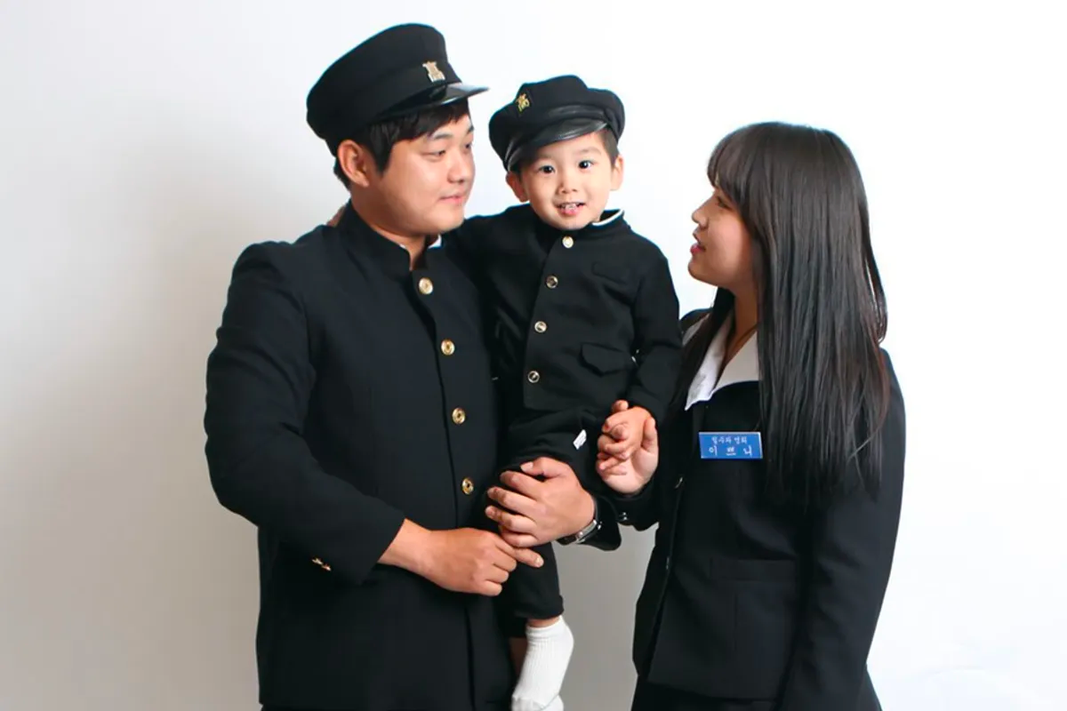 哲秀與英熙 釜山韓服