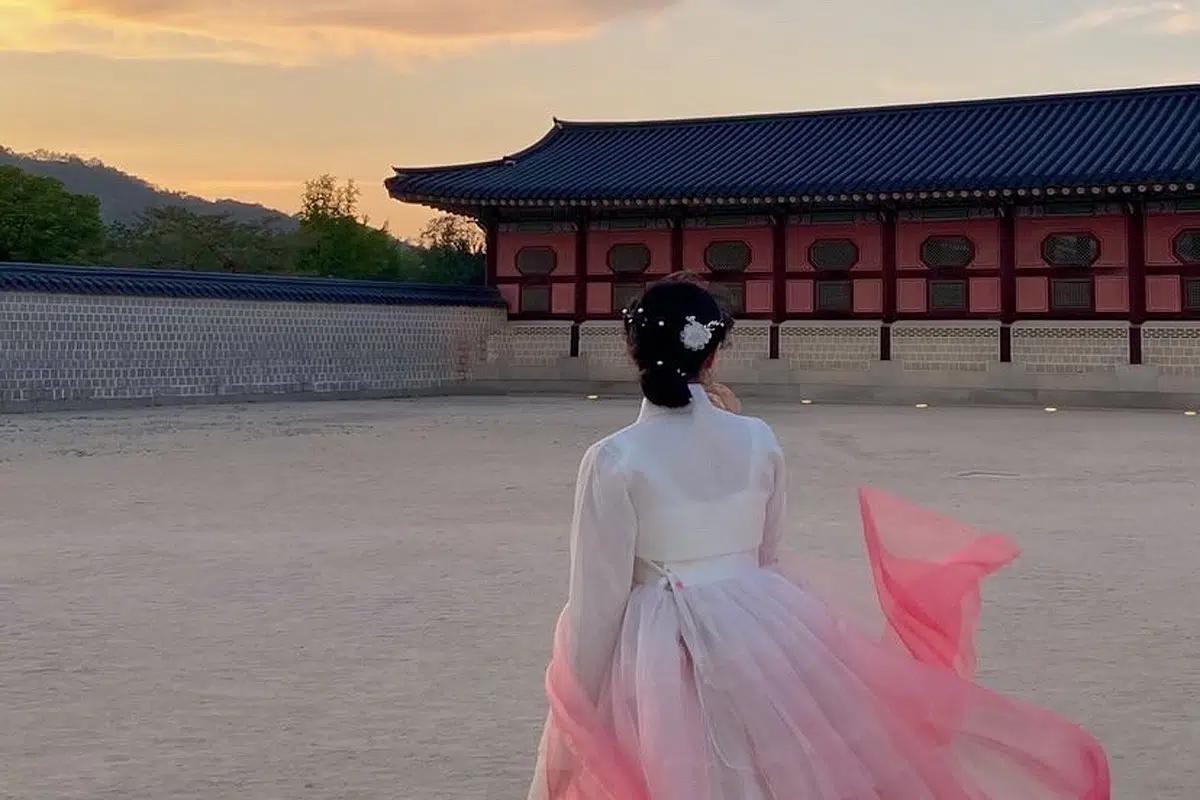 韓国旅行 韓国アクティビティ 韓国体験 景福宮 景福宮夜間観覧 ソウル ソウル旅行 韓服体験 韓服レンタル 韓服少女 景福宮韓服レンタル