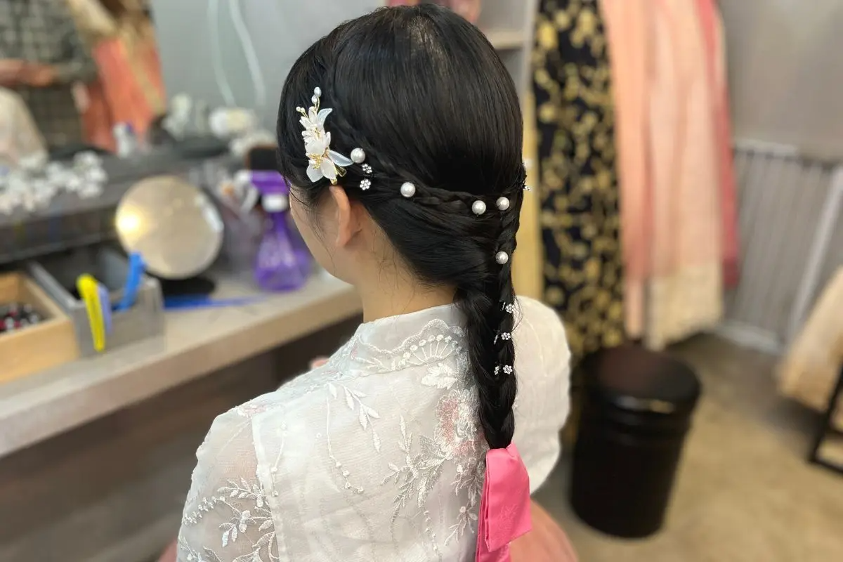 làm tóc hanbok