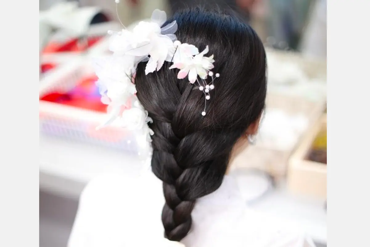 Selection of hanbok styles available at Hanbok Girls rental store near Gyeongbokgung Palace, showcasing the elegance and tradition of authentic Korean clothing.