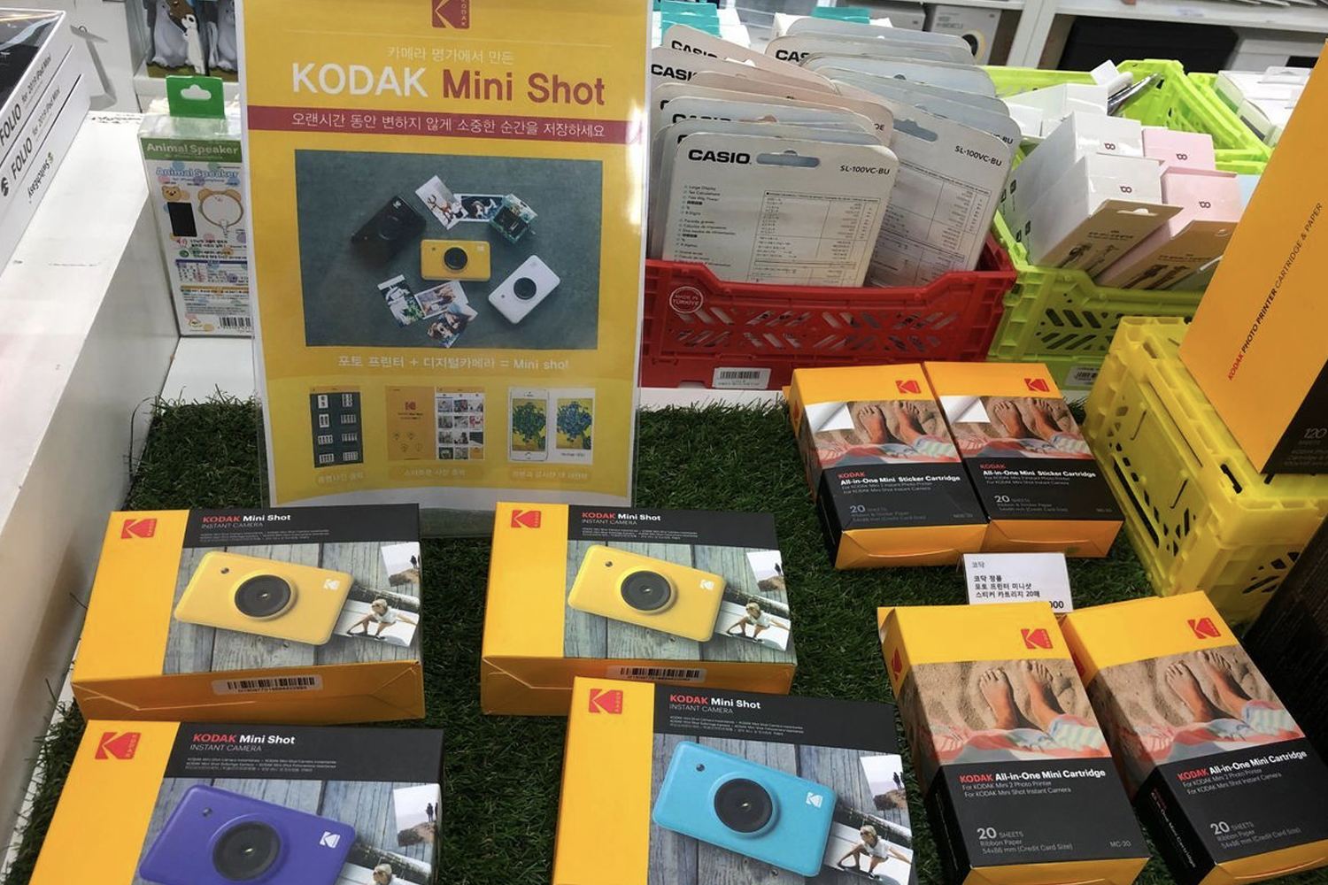 韓國市面上的KODAK即影即有相機與配件展示