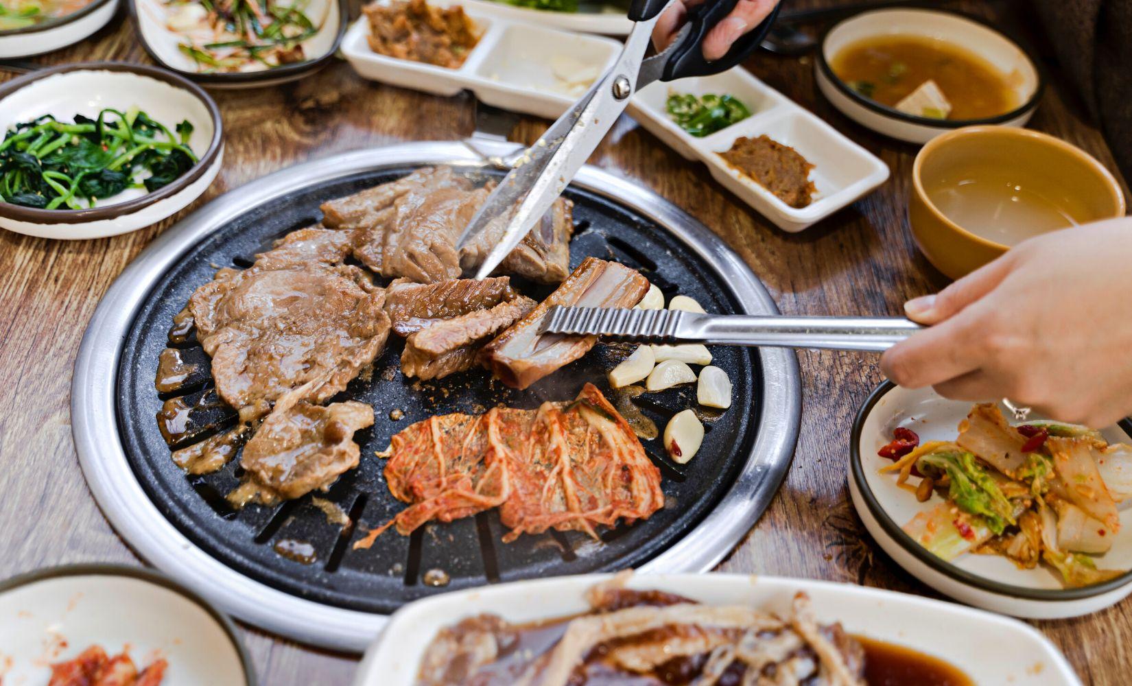 Từ điển menu đồ ăn bằng tiếng Hàn bạn cần biết khi du lịch Hàn Quốc