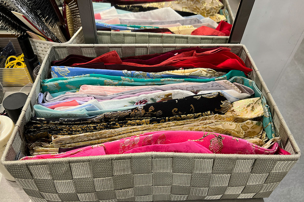 韓国、韓国旅行、韓国観光、ソウル、ソウル旅行、景福宮、キョンボックン、韓服、ハンボク、チマチョゴリ、体験、写真、YES韓服YES韓服 韓国旅行 ソウル ソウル旅行 韓国伝統衣装 チマチョゴリ 韓服レンタル店 韓服体験 景福宮