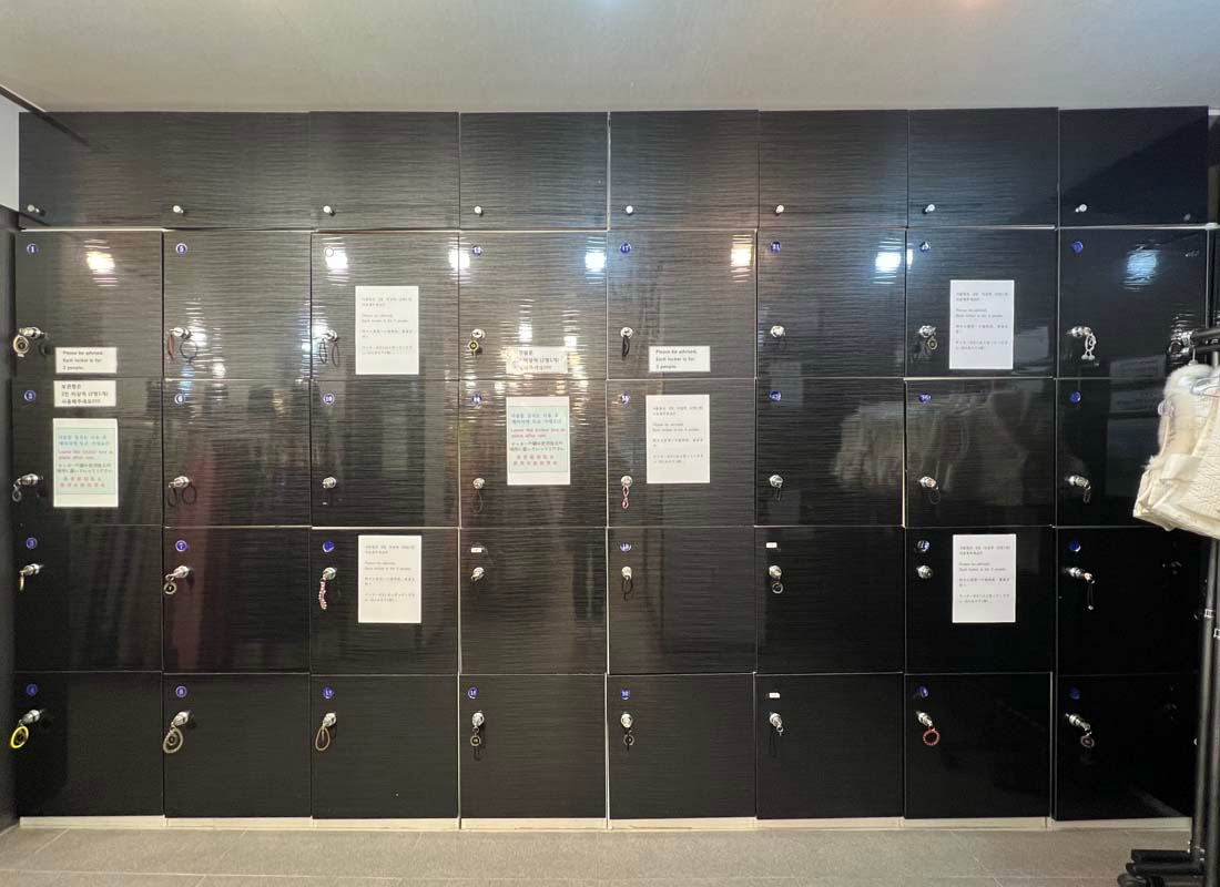 韓国、韓国旅行、韓国観光、ソウル、ソウル旅行、景福宮、キョンボックン、韓服、ハンボク、チマチョゴリ、体験、写真、YES韓服YES韓服 韓国旅行 ソウル ソウル旅行 韓国伝統衣装 チマチョゴリ 韓服レンタル店 韓服体験 景福宮