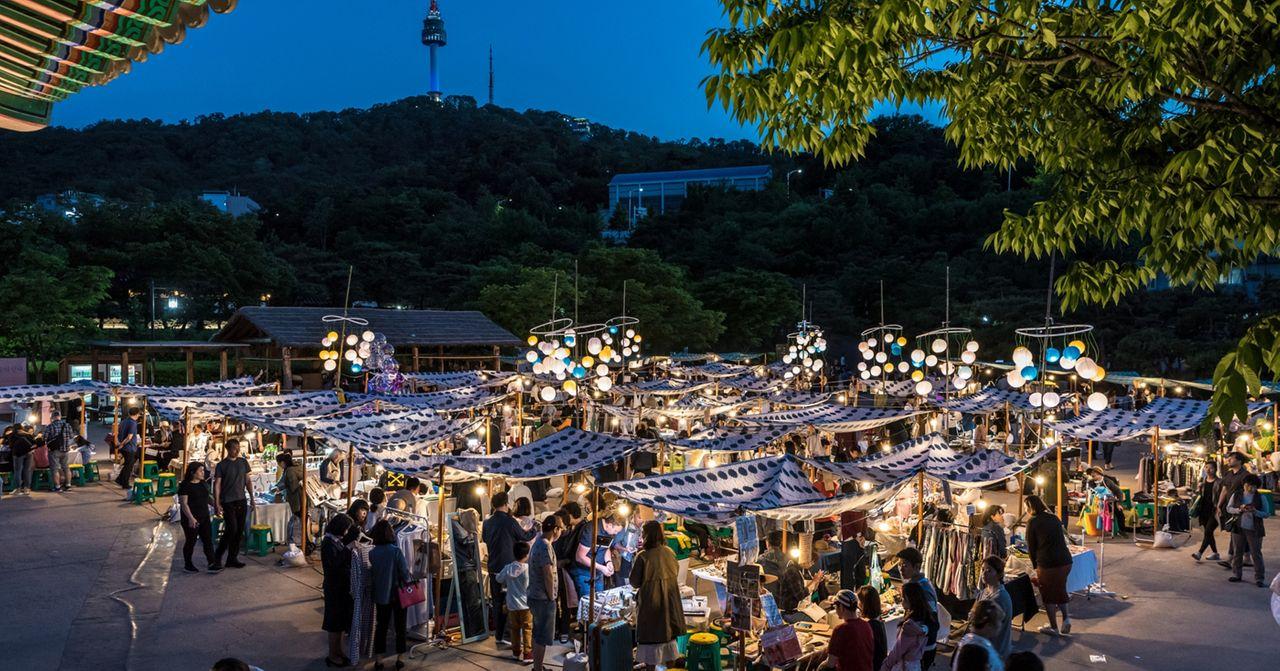 1890 Mercato notturno della valle di Namsan